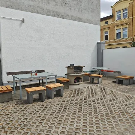 Schoene 3 Raum , 3 - 6 Bett In